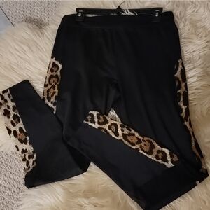 SHEIN Animal Print Active Leggings